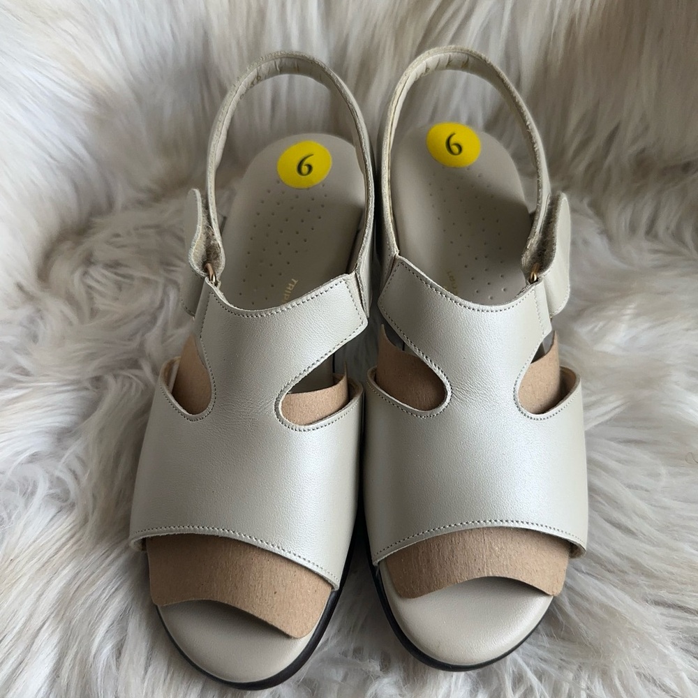 SAS  Cream Women's Sandals - Picture 13 of 14